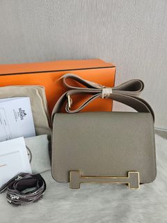 (Kategori: ) berada di . Dikirim oleh brandedboutiquez (ID iklan 1456156096, Gambar 1). Deskripsi: .