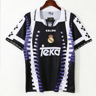 (Category: ) located in . Submitted by calcio_sport_jersey (Listing ID 1456192457, Image 1). Description: .