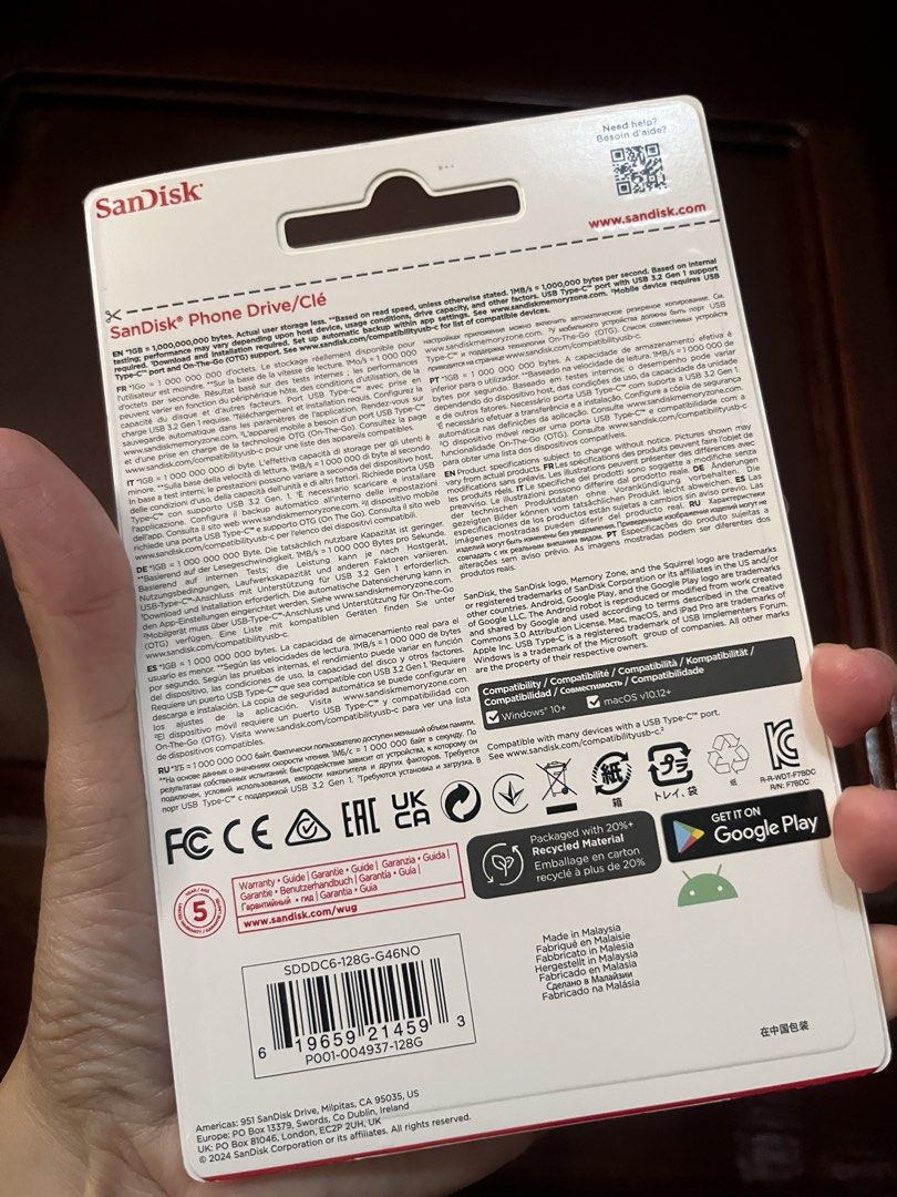 Sandisk 128GB Type-C OTG Orange (Category: Hard Disks & Thumbdrives) located in Makati City. Submitted by shoppingera05 (Listing ID 1456110565, Image 2). Description: 3 pcs. Available. Brand new and sealed. Sf c/o buyer..