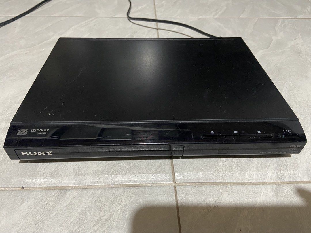 Sony DVP-SR20 CD/DVD Player (Category: Blu-Ray & Media Players) located in Manila. Submitted by kimpot0801 (Listing ID 1456149912, Image 2). Description: Good working Condition 110Volts Ready to use - Sony DVP-SR20 CD/DVD Player - Color: Black - Plays both CDs and DVDs - Features Dolby Digital Output - Power: 100V 50/60Hz - Tested and confirmed working - Compact and ideal for any entertainment setup.