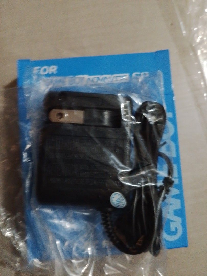 SP GAME BOY CHARGER (Category: Cables & Chargers) located in Quezon City. Submitted by hajjasittienor (Listing ID 1456108127, Image 1). Description: BRAND NEW SP GAME BOY BATTERY.300 .PWEDE PICK UP .PWEDE GCASH AVIDA TOWER NEW MANILA COL BONNY SERRANO AVE QC.