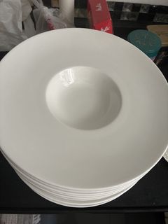 （分類：）位於 。 由 adrianebarros 提交（商品編號 1456078997，圖片 1）。簡介： 。