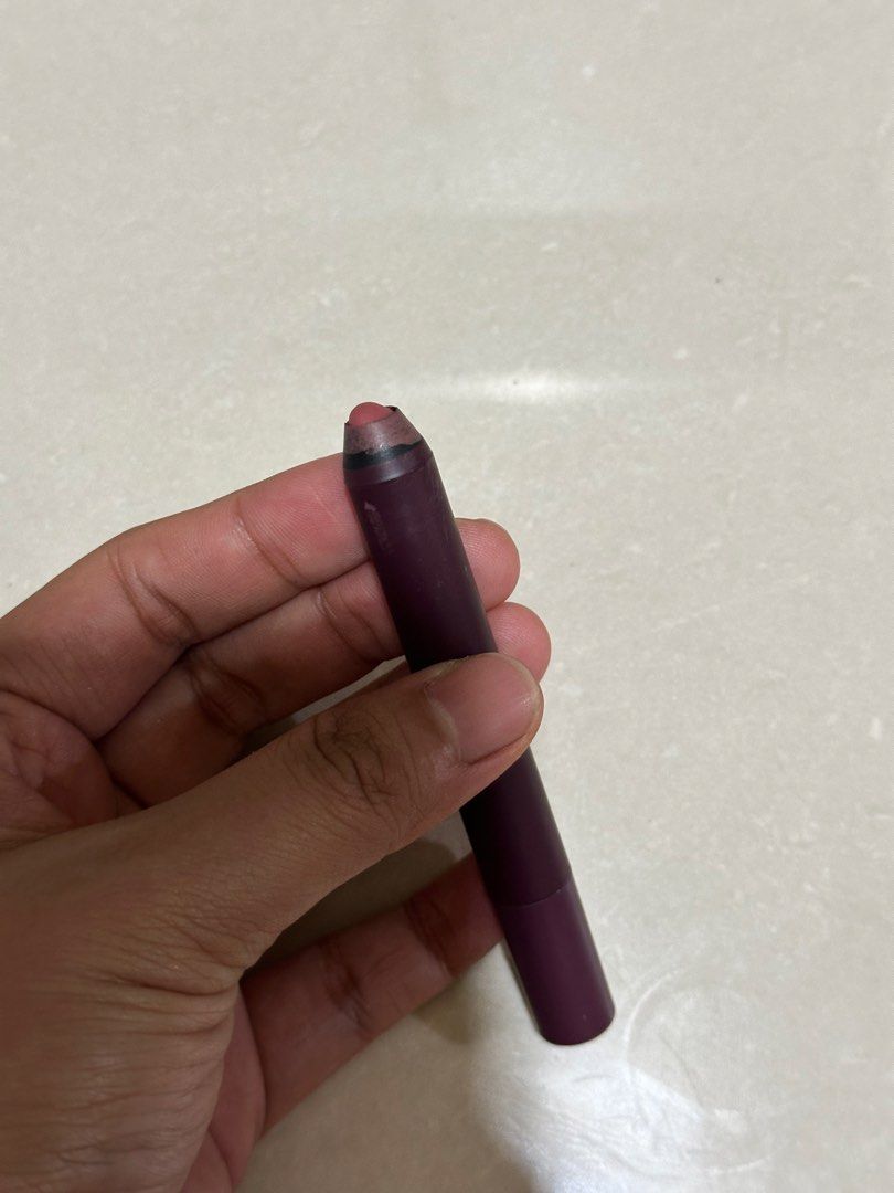 Sunnies Face staystick - tulle (Category: Makeup) located in Taguig. Submitted by mandms09 (Listing ID 1456076856, Image 1). Description: .