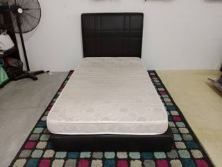 (Category: ) located in . Submitted by _naufalperabutterpakai (Listing ID 1456109801, Image 1). Description: .