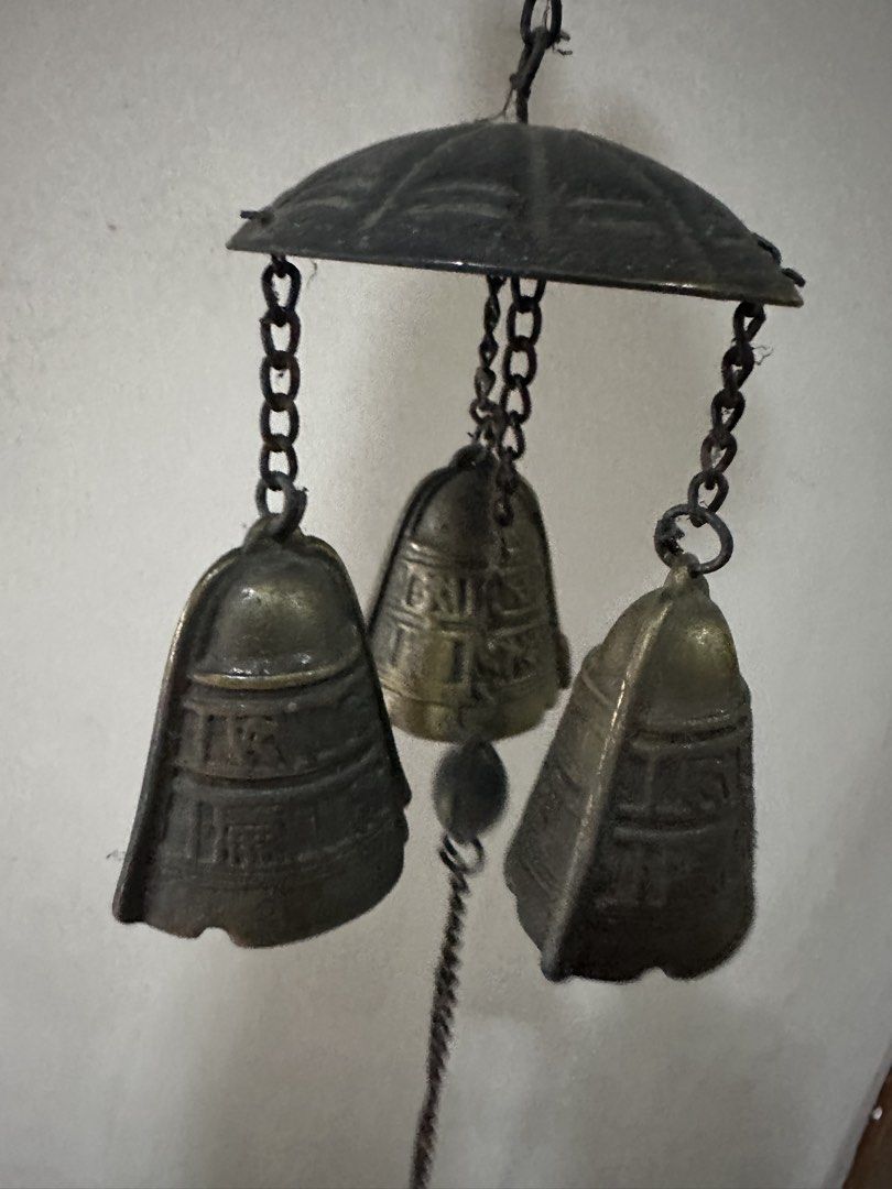 Temple Bell Wind Chime (Category: Other Home Decor) located in Quezon City. Submitted by rgs101 (Listing ID 1456141771, Image 2). Description: Please see pics for details.