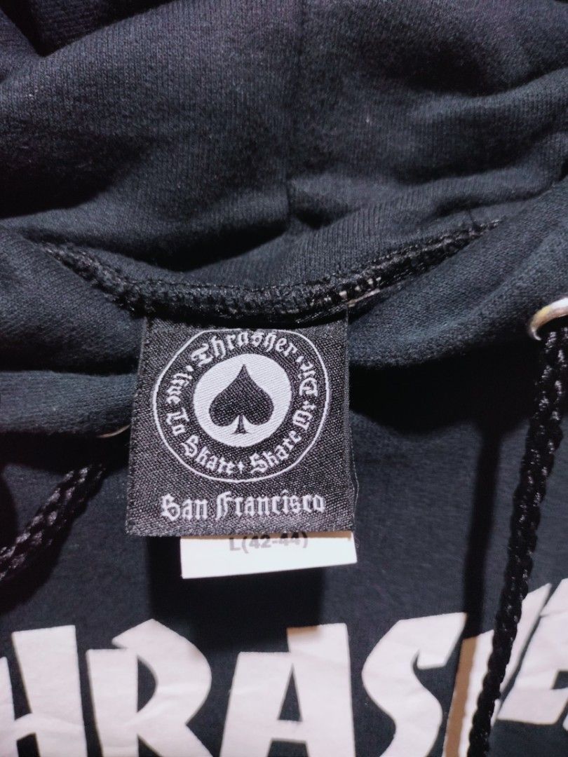THRASHER (Category: Coats, Jackets and Outerwear) located in San Joaquin. Submitted by myksss19 (Listing ID 1456184866, Image 3). Description: sign of usage only no major flaws need wash.
