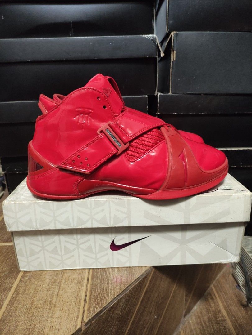 TMac 5 Red (Category: Sneakers) located in Cebu City. Submitted by RONHEATS (Listing ID 1456219879, Image 1). Description: Size 9 legit/Original guaranteed ✅ very good condition unlivouch for safe transaction follow me for more pairs.