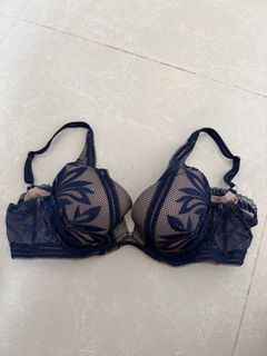 (Category: ) located in . Submitted by luxredux (Listing ID 1456183302, Image 1). Description: .
