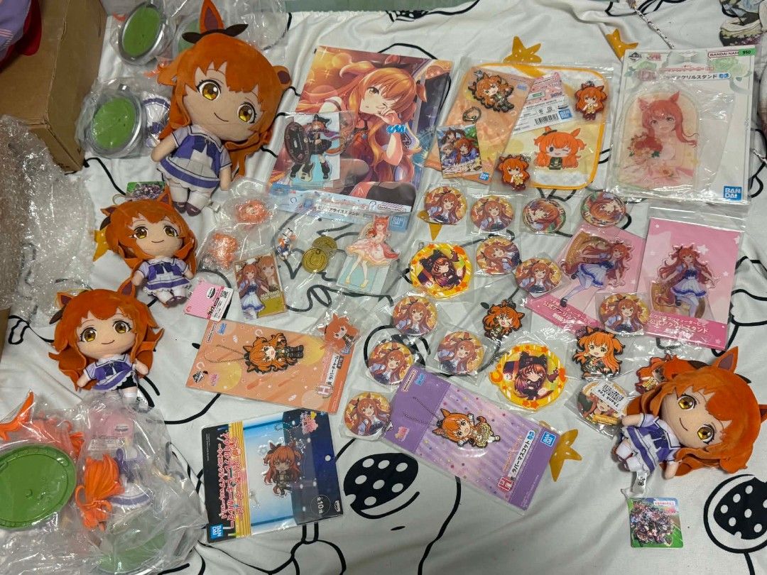 Uma musume mayano top gun merch (Category: Figurines & Statues) located in Manila. Submitted by chiyu00 (Listing ID 1456097705, Image 1). Description: uma musume mayano top gun merch set included figure loose but sealed all official plushies w tag all included sa picture acrylic standee sealed and keychains pm if interested.