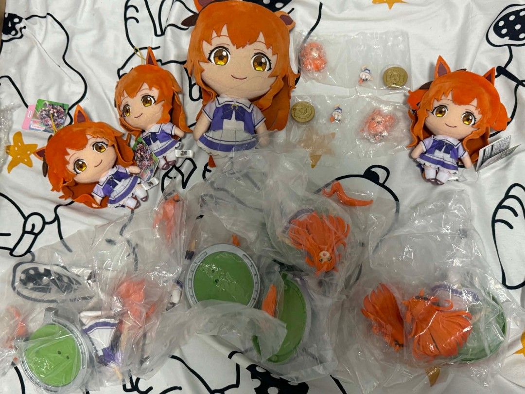 Uma musume mayano top gun merch (Category: Figurines & Statues) located in Manila. Submitted by chiyu00 (Listing ID 1456097705, Image 2). Description: uma musume mayano top gun merch set included figure loose but sealed all official plushies w tag all included sa picture acrylic standee sealed and keychains pm if interested.