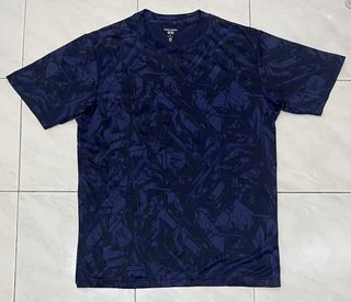 (Category: ) located in . Submitted by amirul_uniqlo_gu_store (Listing ID 1456117003, Image 1). Description: .
