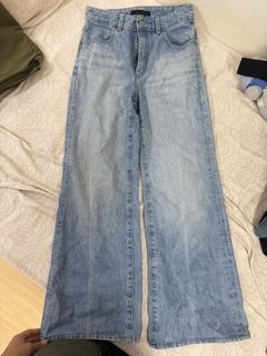 (Category: ) located in . Submitted by lynnle3012 (Listing ID 1456173315, Image 1). Description: .