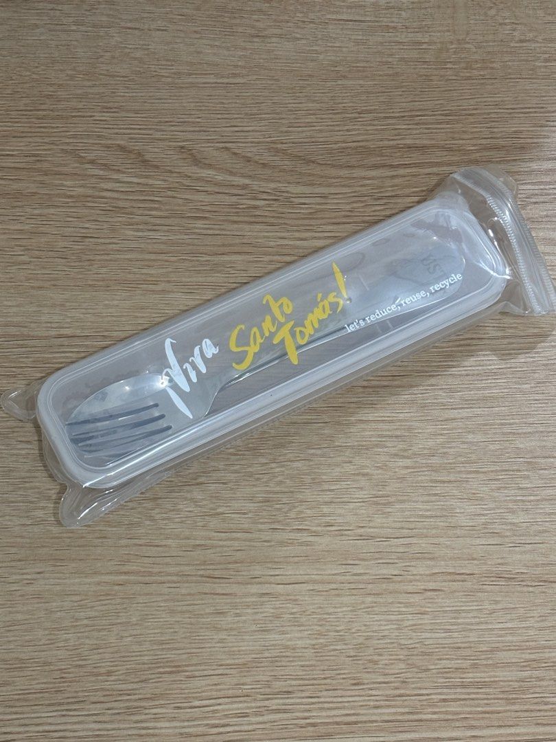 UST Spoon & Fork Set w/ Case (Category: Dinnerware & Cutlery) located in Manila. Submitted by truefalcon.7abdf2 (Listing ID 1456211969, Image 1). Description: - never been used - cutlery/utensils set with plastic case 💵 MOP: Cash, GCash, or Maribank.