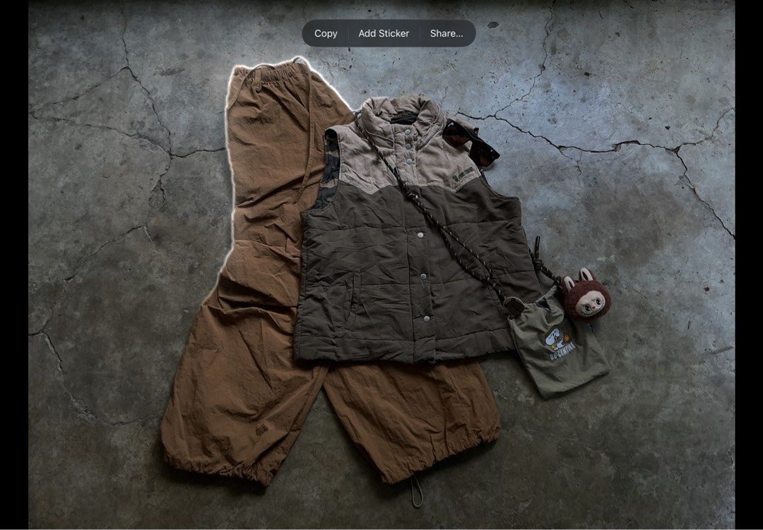 Vintage two tone Vest (Category: Coats, Jackets and Outerwear) located in San Pablo. Submitted by rushnthrift (Listing ID 1456172255, Image 1). Description: - vest in olive green and brown. - Vest features a stylish corduroy collar. - Interior lined with camouflage print. - Vest measurements: 20" wide, 22" long. - Ideal set for outdoor activities and adventures..