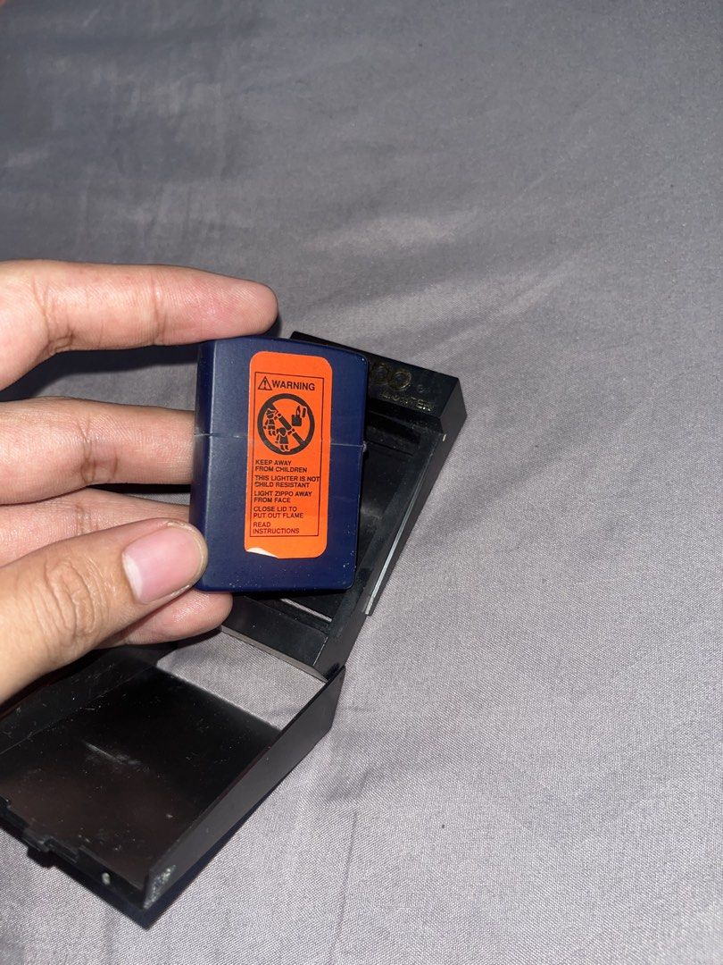 Vintage Zippo (Category: Vintage Collectibles) located in Manila. Submitted by v1noo (Listing ID 1456139034, Image 2). Description: Vintage 239zl Zippo Logo Classic Navy Matte Windproof Lighter Brand New Sealed Price is Negotiable Quezon City.