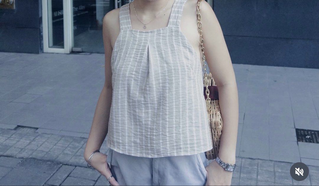 Wear anika echo park top / Oat Stripe (Category: Sets or Coordinates) located in Makati City. Submitted by phmahem (Listing ID 1456068079, Image 2). Description: .