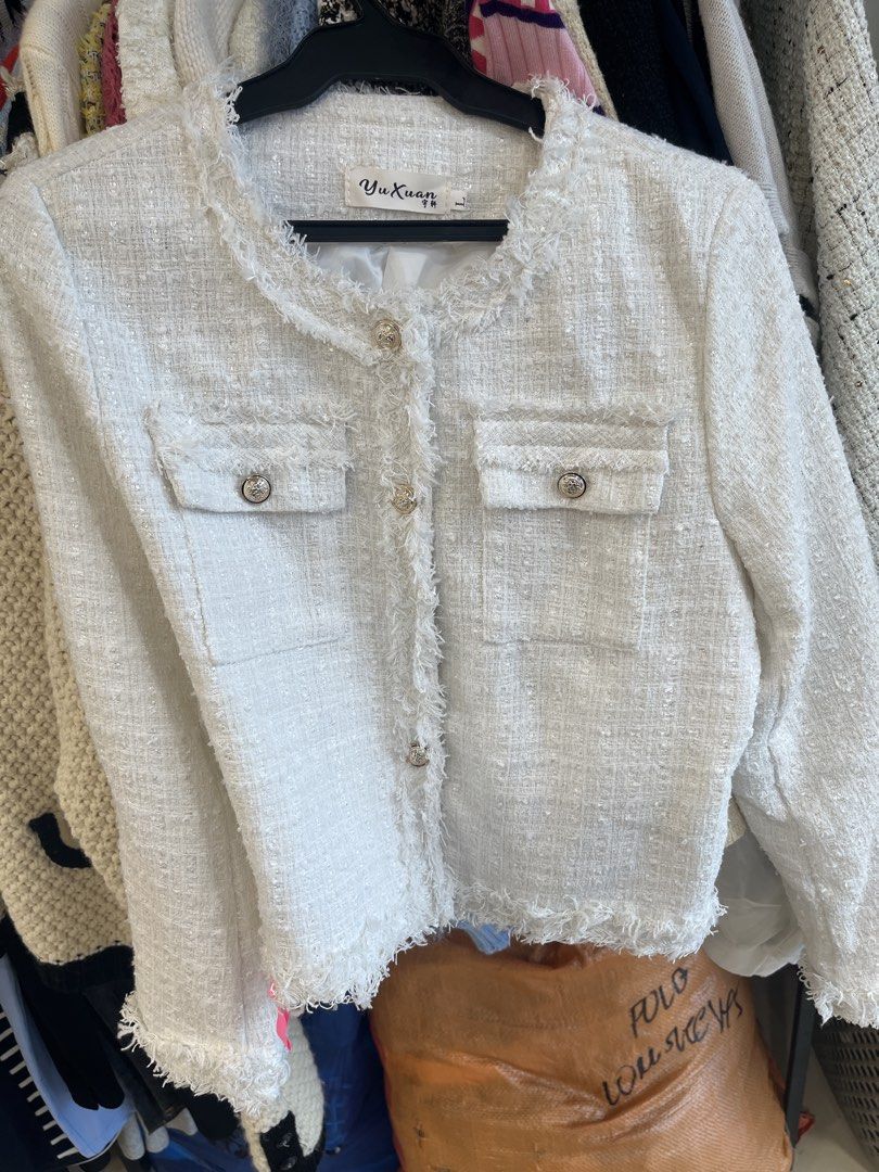 White Tweed Cropped Jacket with Fringed Trim (Category: Coats, Jackets and Outerwear) located in Bulacan. Submitted by sef19 (Listing ID 1456061652, Image 1). Description: TWEEDS - all size : medium to large condition : excellent price : ₱850 each pm 📩📩📩.