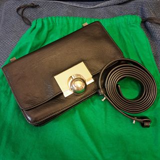 （分類：）位於 。 由 chanj888 提交（商品編號 1456202913，圖片 1）。簡介： 。