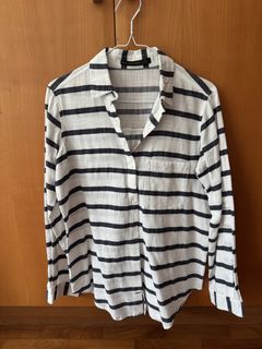 (Category: ) located in . Submitted by Sundaymarket (Listing ID 1456076767, Image 1). Description: .