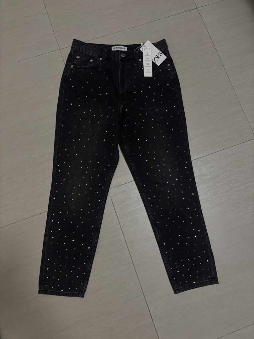 ZARA Black Embellished Studded Jeans (Category: Jeans) located in Manila. Submitted by rharleneexxee (Listing ID 1456139463, Image 1). Description: bnew unused straight cut jeans waist: 28 price is nego!.
