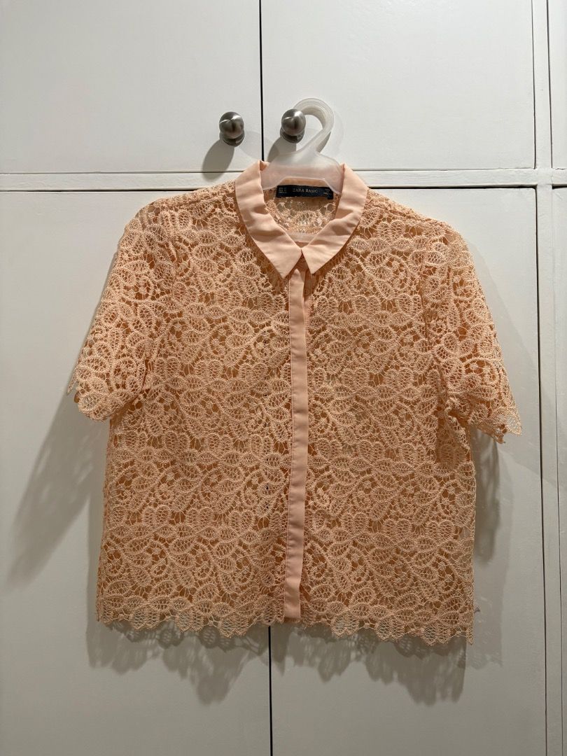 Zara Polo Top (Category: Blouses) located in Quezon City. Submitted by icecreammonster (Listing ID 1456155174, Image 1). Description: .