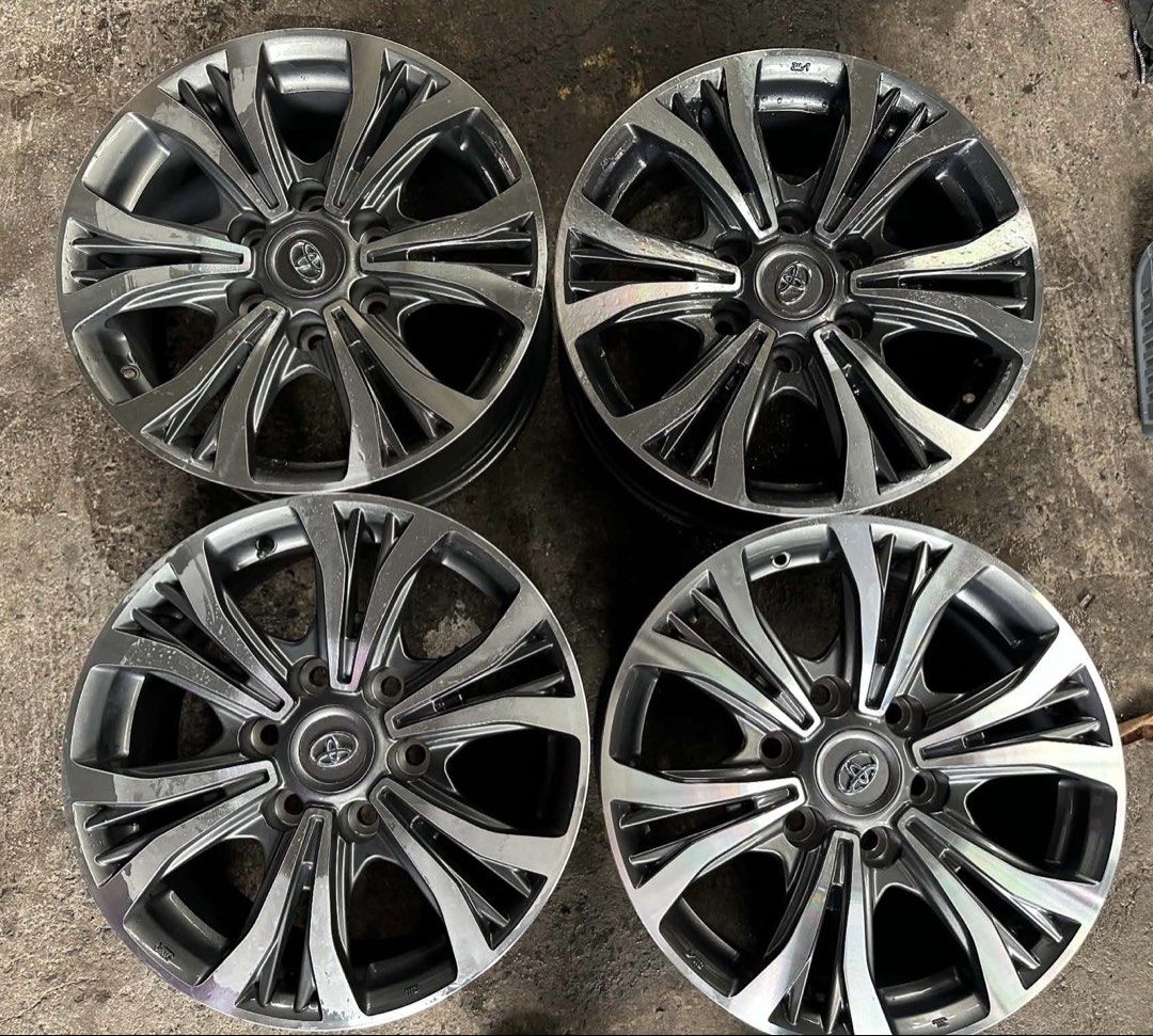 17” Toyota design mags used 6Holes pcd 139 code SMV 7046 (Category: Mags and Tires) located in Quezon City. Submitted by mindanaotyrehaus (Listing ID 1456403151, Image 1). Description: 4pcs 17” Toyota design used mags code SMV 7046 6 Holes pcd 139 x7.5 width / Offset 18 Good condition, no bengkong, scratch due to usage Sold as set 4pcs for 20,000 pesos Mags only * price may change without prior notice * fix price * Cash transaction/ GCash or BDO 