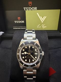 （分類：）位於 。 由 la_vigie 提交（商品編號 1456388113，圖片 1）。簡介： 。
