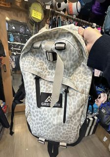 （分類：）位於 。 由 HeyIhateu1212 提交（商品編號 1456260889，圖片 1）。簡介： 。