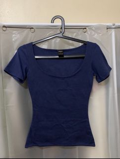 (Category: ) located in . Submitted by kyla.s_closet (Listing ID 1456327093, Image 1). Description: .