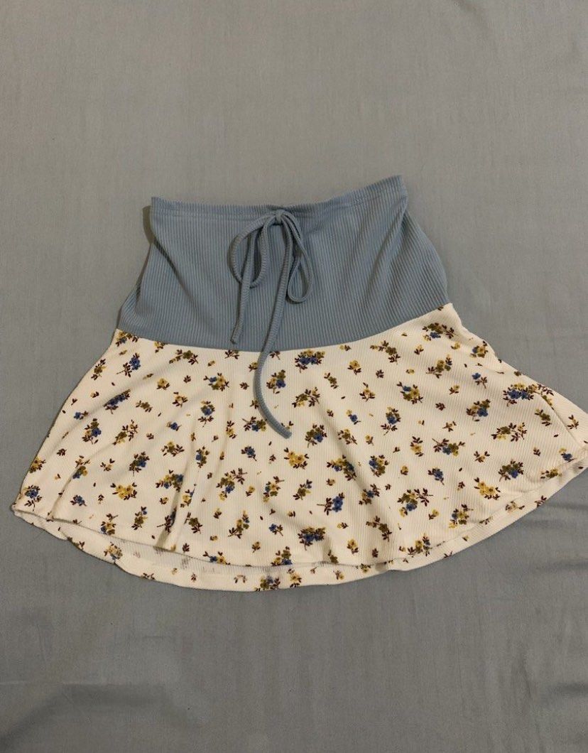 2 tops bundle (Category: Blouses) located in Lucena. Submitted by kyla.s_closet (Listing ID 1456330361, Image 2). Description: .