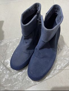 （分類：）位於 。 由 2025declutter 提交（商品編號 1456399162，圖片 1）。簡介： 。