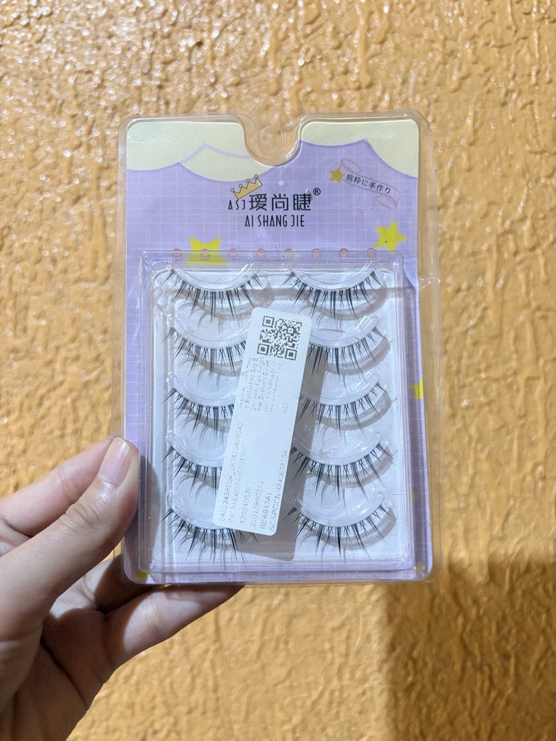 3 packs Cluster lushes/Eyelash extensions (Category: Makeup) located in Baguio. Submitted by declutterbycys (Listing ID 1456272328, Image 3). Description: 3 box Eyelash extension (need glue) 3 different designs .