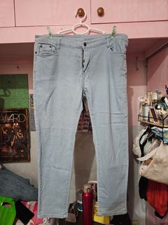 (Category: ) located in . Submitted by ellebread (Listing ID 1456391483, Image 1). Description: .
