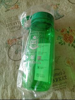 （分類：）位於 。 由 hellohello123456789 提交（商品編號 1456299828，圖片 1）。簡介： 。