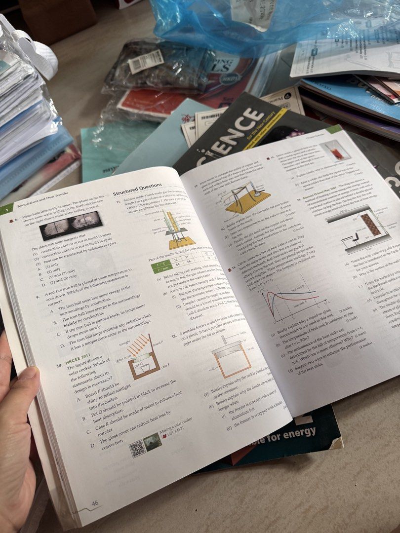 Active Physics Modular Version （分類：教科書）位於 Hong Kong。 由 leeman908 提交（商品編號 1456312591，圖片 2）。簡介： 中三Physics二手課本 。