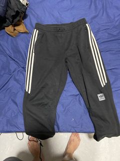 （分類：）位於 。 由 mantik040987 提交（商品編號 1456402105，圖片 1）。簡介： 。