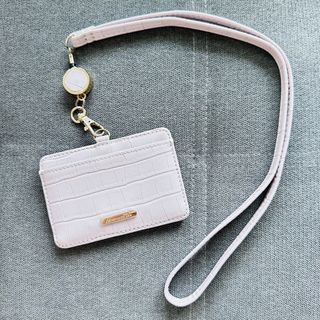 （分類：）位於 。 由 chichirony 提交（商品編號 1456308165，圖片 1）。簡介： 。