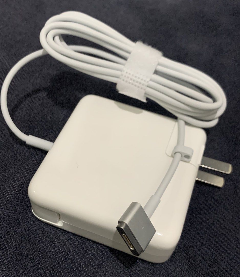 Apple MacBook MagSafe 2 60W Charger (Category: Chargers & Cables) located in San Juan City. Submitted by ph_gadgets_hub (Listing ID 1456240660, Image 3). Description: 𝐅𝐋𝐀𝐒𝐇 𝐒𝐀𝐋𝐄🔥 ₱1,300 60W MagSafe 2 (T-tip) MacBook Air & MacBook Pro Charger ❣️ Compatibility:✨ MacBook Air MacBook Pro MacBook (Retina) Same-day delivery within Metro Manila via Lalamove/Grab delivery, fast booking, book agad 🏍️. For orders and inquiries Message me now. 💬