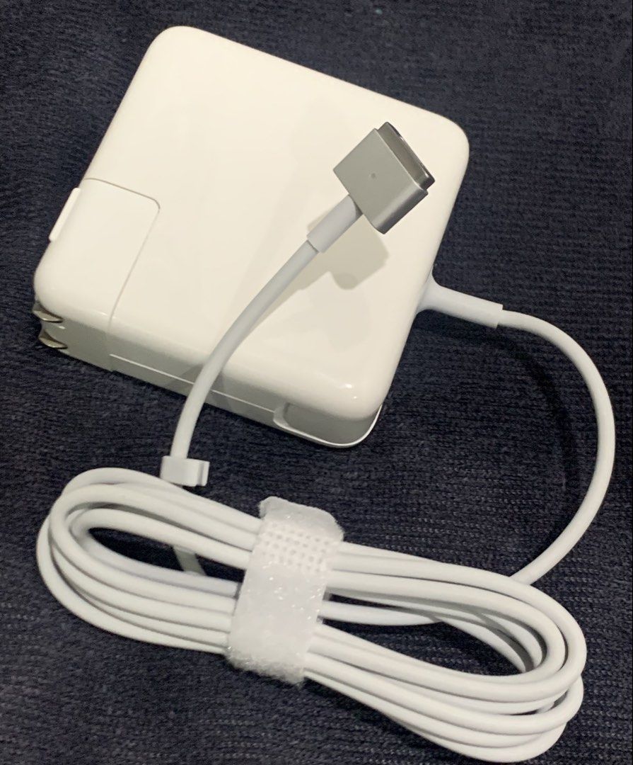 Apple MacBook MagSafe 2 60W Charger (Category: Chargers & Cables) located in San Juan City. Submitted by ph_gadgets_hub (Listing ID 1456240660, Image 1). Description: 𝐅𝐋𝐀𝐒𝐇 𝐒𝐀𝐋𝐄🔥 ₱1,300 60W MagSafe 2 (T-tip) MacBook Air & MacBook Pro Charger ❣️ Compatibility:✨ MacBook Air MacBook Pro MacBook (Retina) Same-day delivery within Metro Manila via Lalamove/Grab delivery, fast booking, book agad 🏍️. For orders and inquiries Message me now. 💬