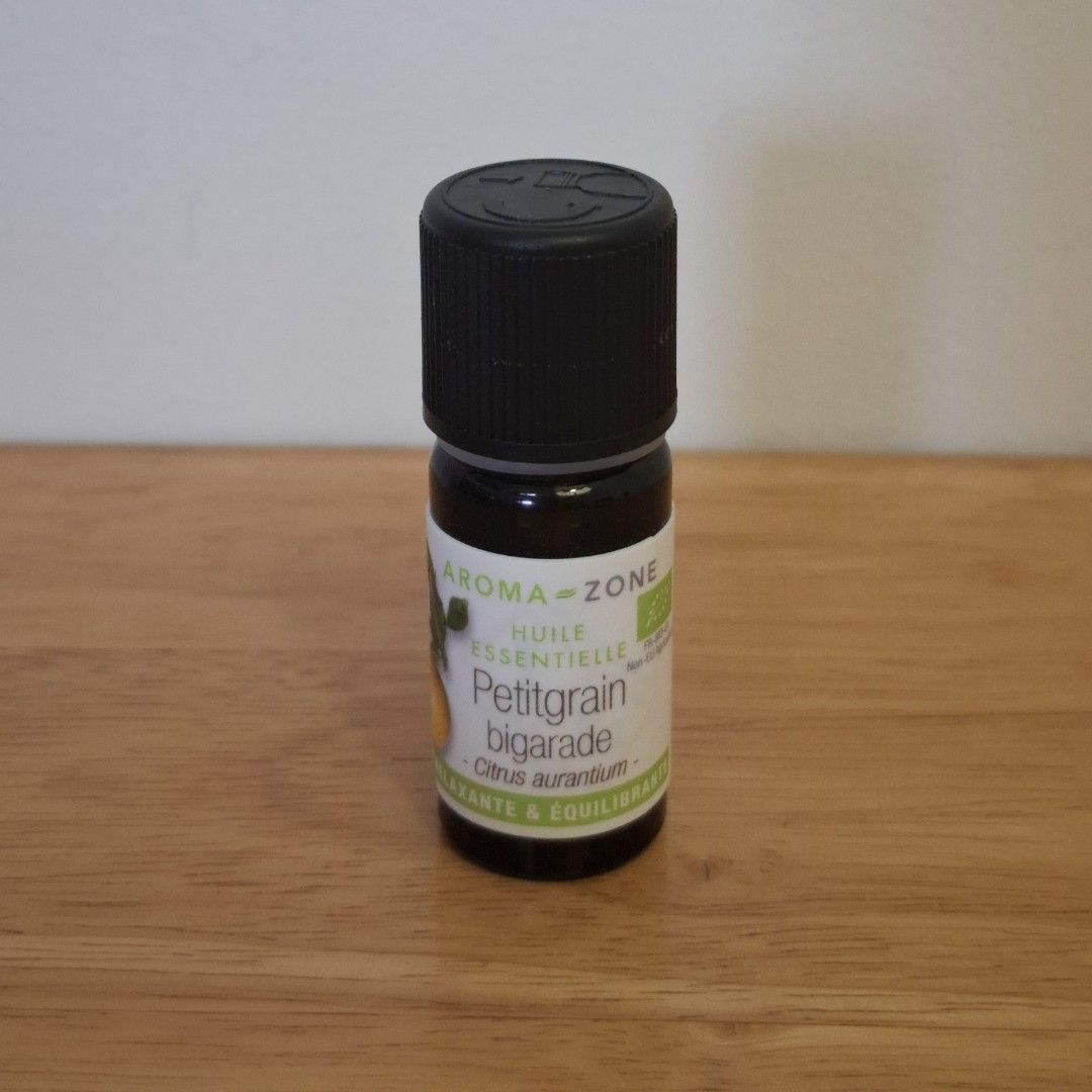 Aroma-Zone Petitgrain Bigarade Essential Oil (Category: Home Fragrance) located in Las Pinas. Submitted by excess2go (Listing ID 1456291859, Image 1). Description: - Aroma-Zone Petitgrain Bigarade Essential Oil - Made with Citrus aurantium - Known for its relaxing and balancing properties - Ideal for aromatherapy and personal care routines - Packaged in a 10ml, dark glass bottle with a black cap.