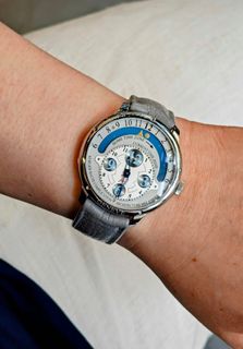 （分類：）位於 。 由 watchlover88889 提交（商品編號 1456281717，圖片 1）。簡介： 。