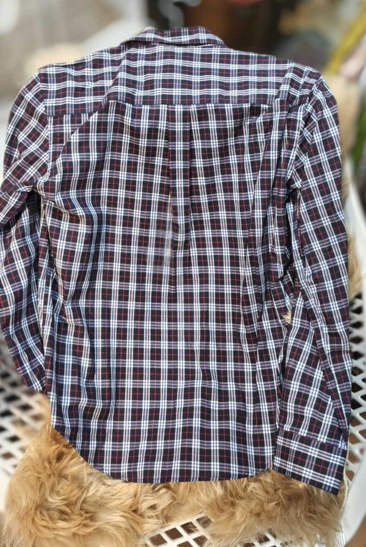 Authentic Burberry's Plaid Polo Long Sleeves (Category: Longsleeves) located in Aguinaldo. Submitted by designerlaneph (Listing ID 1456346140, Image 2). Description: Previously owned Burberry's plaid polo long sleeves size medium 💯% original in mint condition free shipping onhand.