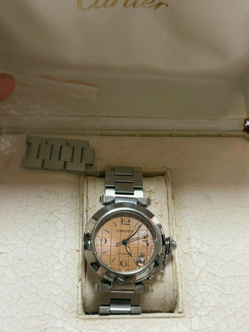Authentic Cartier Pasha Watch (Category: Luxury Watches) located in Pasig City. Submitted by castlescollections (Listing ID 1456293436, Image 3). Description: Guaranteed Authentic Cartier Pasha Watch with box and papers.