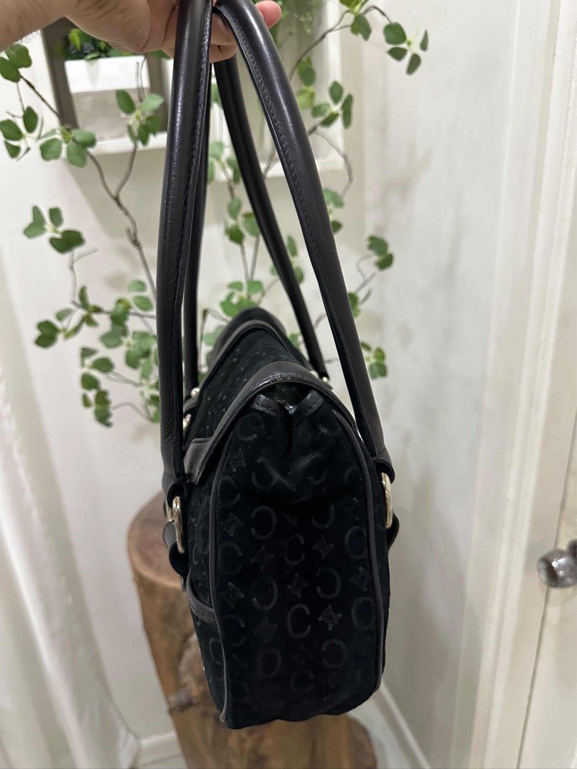 [Authentic] Celine Monogram Shoulder Bag (Category: Luxury Bags & Wallets) located in Calamba. Submitted by cesslajara (Listing ID 1456398918, Image 3). Description: - Authentic Celine shoulder bag - Iconic all-over C monogram pattern - Genuine leather trim and handles - Sleek silver hardware - Timeless baguette style - Ideal for daily wear.
