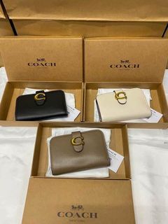 (Category: ) located in . Submitted by Authentic4Less_OLShop (Listing ID 1456254439, Image 1). Description: .