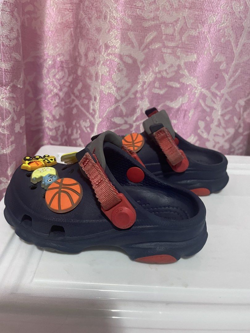 Authentic Crocs All terrain clogs in navy (Category: Babies & Kids Fashion) located in Manila. Submitted by veralkrist97714 (Listing ID 1456387829, Image 3). Description: Authentic Crocs all terrain clogs in navy Got this from Crocs Sm Marikina from 2750 selling to 499 Pls manage ur expectation not an ukay first owner Size- C7 needs wash free jibits from orange app only .