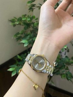 (Category: ) located in . Submitted by Authentic4Less_OLShop (Listing ID 1456253928, Image 1). Description: .