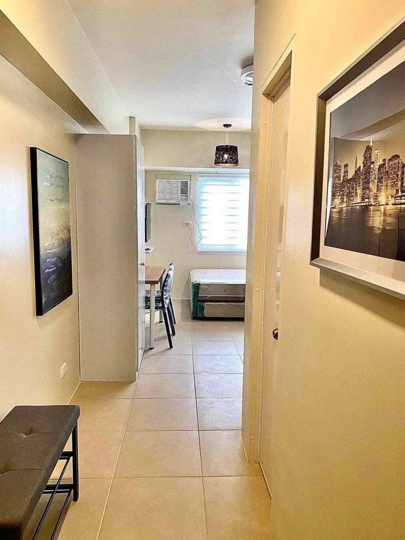 Avida Towers Sola Studio Unit For Rent (Category: Apartments & Condos) located in Manila. Submitted by simplyelygant_ (Listing ID 1456359725, Image 3). Description: For Lease : Avida Towers Sola, Studio Unit • 14th Floor (Fully Furnished) • Good for 2-3 pax • Walking distance to PCMC • WiFi ready • 20k Inclusive of Dues & WiFi • Minimum 1 year lease | PDC required DM me for inquiries! 🤝🏻 #AvidaTowersSola #VertisNorth #PCMC #QuezonCityCondo #QCF
