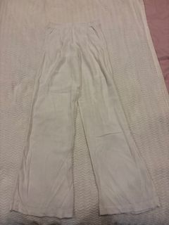 (Category: ) located in . Submitted by maya.b0503 (Listing ID 1456401448, Image 1). Description: .