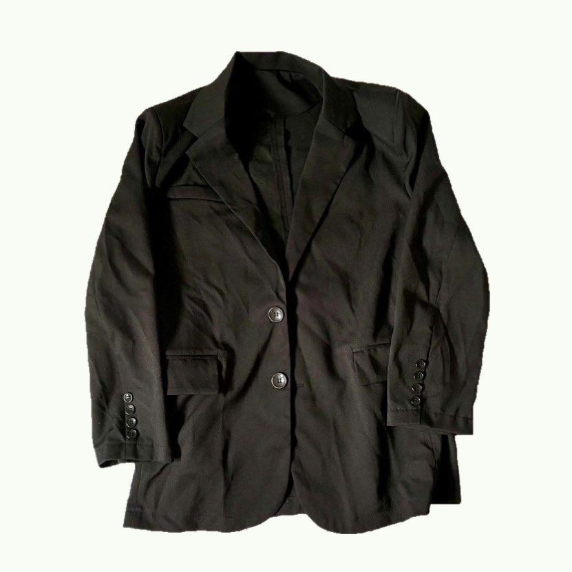 Black Oversized Blazer (Category: Coats, Jackets and Outerwear) located in Pasig City. Submitted by marielivingph (Listing ID 1456364298, Image 1). Description: .
